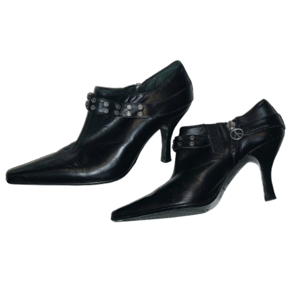 Donald j. Pliner shoes heels peace sign stiletto studs Trad goth Gothic Boho